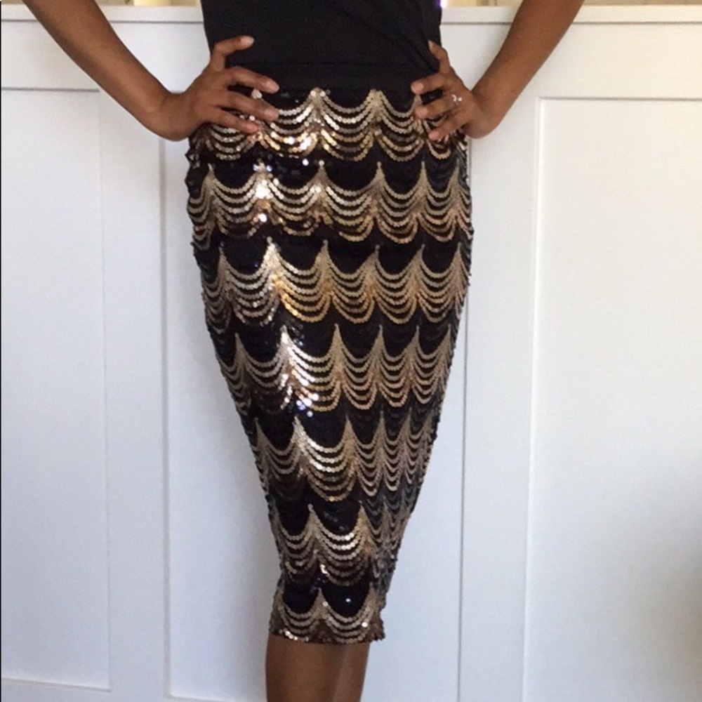 Windsor Black And Gold Scalloped Highwaisted skirt
